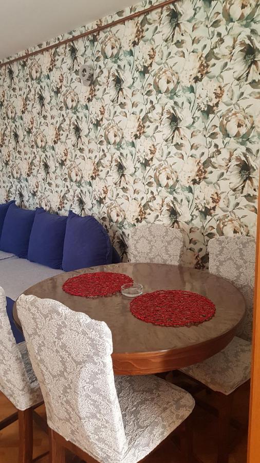 Apartman Sa Garazom I Internetom Sarajewo Zewnętrze zdjęcie